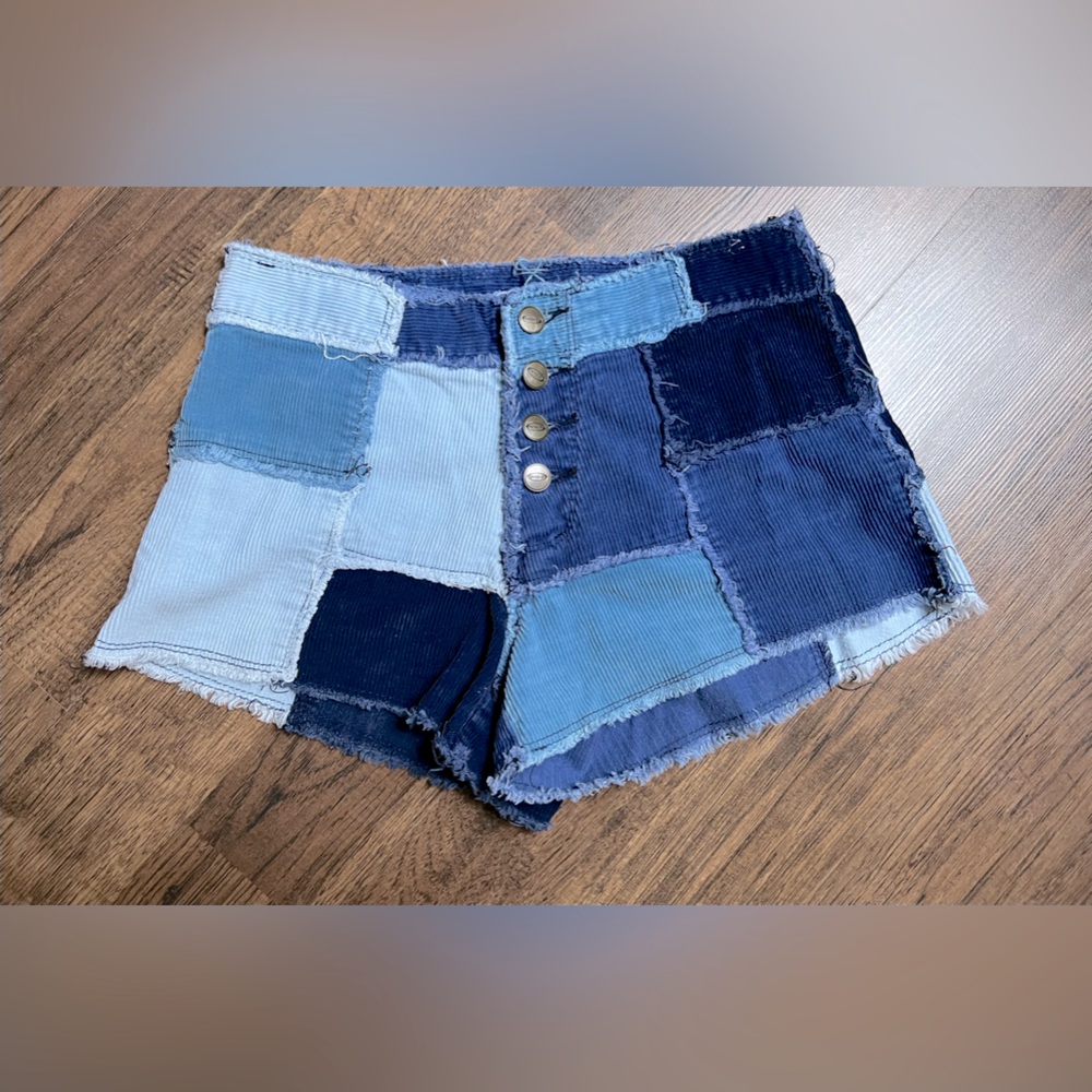Brand: Zana-di 
Size: 2
Color:Multi color corduroy 
Style: Vintage high waist
